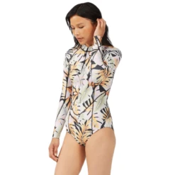 Billabong 2mm Salty Dayz Long Sleeve Spring Wetsuit - Women's -Hyperlite Shop 1030811 800 auto