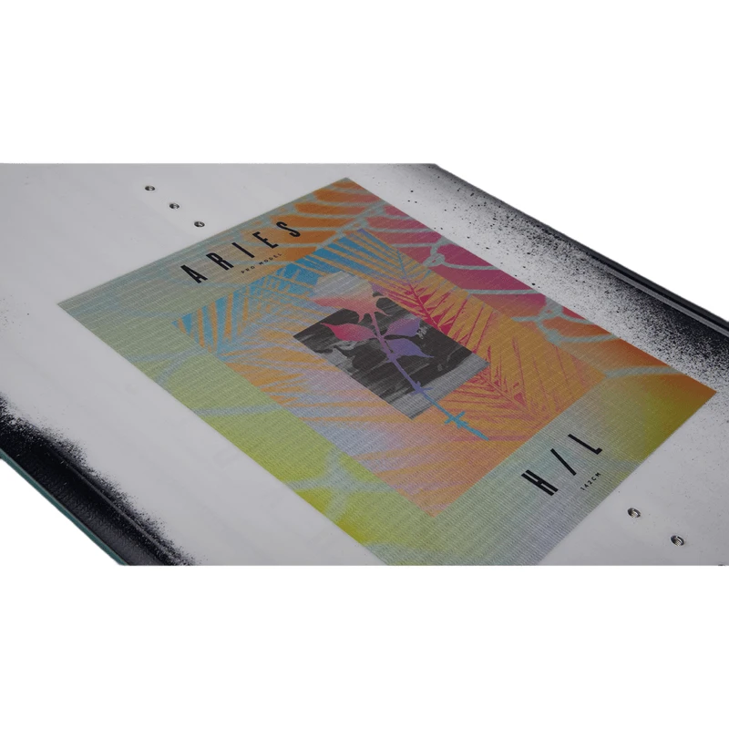 Hyperlite 2023 Aries Wakeboard - Women's 2 Hyperlite 2023 Aries Wakeboard - Women's - Image 2